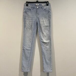 Kensie Jeans Effortless Ankle Mid Rise Blue and White Striped Pants - Size 2/26